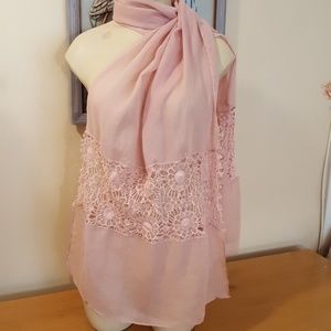 Win win lace scarf dusty rose